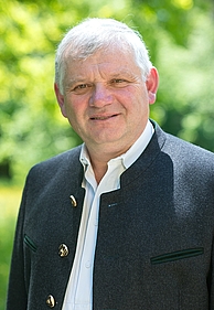 Politisches Urgestein: Rudolf Kühn, langjähriger Kreisrat und Bürgermeister von Riegsee, kandidiert auf Platz 9 der Bezirkstagsliste.